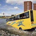 Rumeni "amfibiebus" bo vozil deset mesecev na leto - počival bo januarja in febr