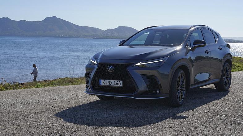 lexus NX