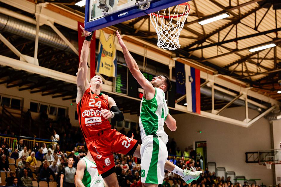 košarka superpokal Slovenije KK Cedevita Olimpija - KK Krka | Avtor: Saša Despot