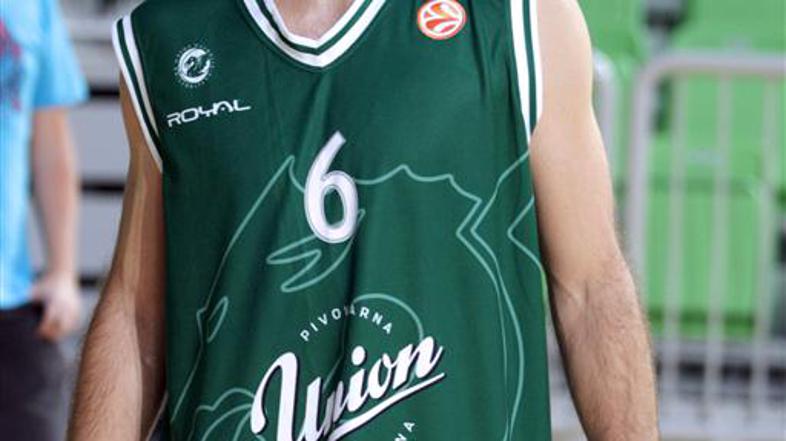 union olimpija ćapin