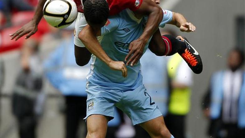 premier league manchester city united patrice evra david silva