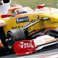 Fernando Alonso za Renault v Valencii ne bo smel nastopiti. Prost kokpit bo imel