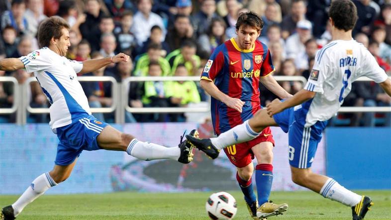 Lionel Messi Ander Herrera Leonardo Daniel Ponzio