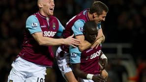 Diame Collins O'Neil West Ham United Manchester United Premier League Anglija li