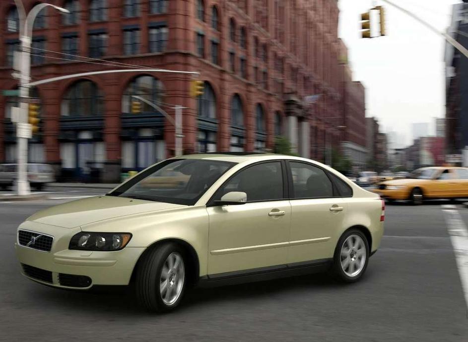 Volvo S40