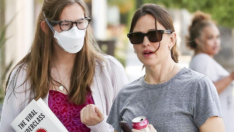 violet affleck, jennifer garner