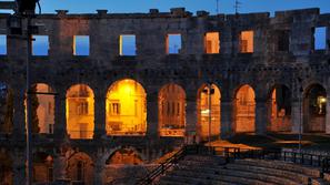 Pula