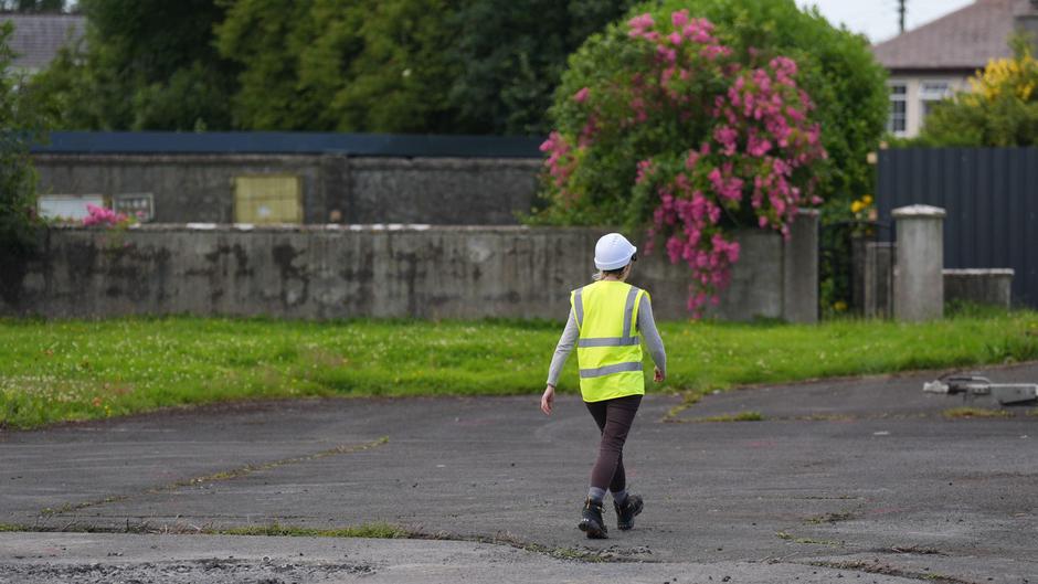 tuam galway irska sestre Bon Secours cerkev mrtvi dojenčki izkopavanje | Avtor: Profimedia