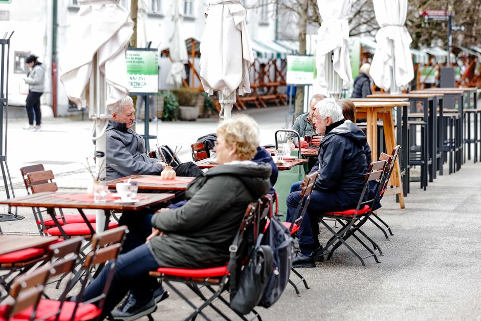 lokal, gostinstvo | Avtor: Saša Despot