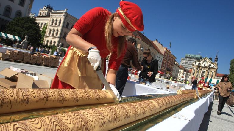 dobrodelnost rolada ljubljana