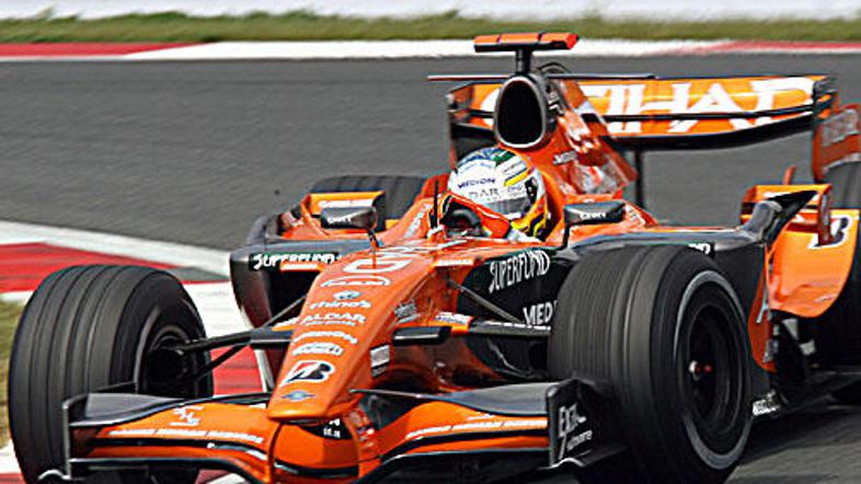 Od sedaj v lasti Orange India Holdings