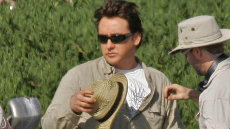 Cusack pravi, da ni prejel plačila.