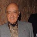 Mohamed naj bi posilil mladoletno dekle, a je vse obtožbe na ta račun zavrnil.