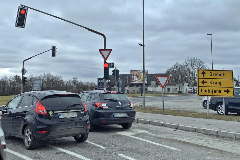 Zelena puščica | Avtor: Žurnal24 