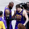 Dončić LeBron James
