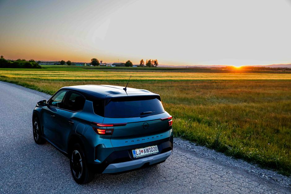 Opel Frontera | Avtor: Saša Despot