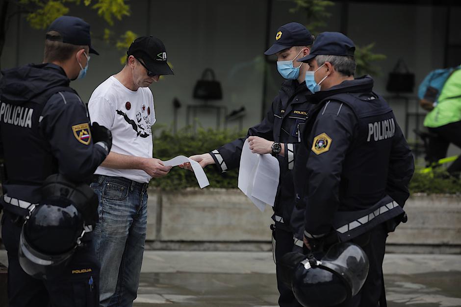 tretji protivladni protest v Ljubljani | Avtor: Saša Despot