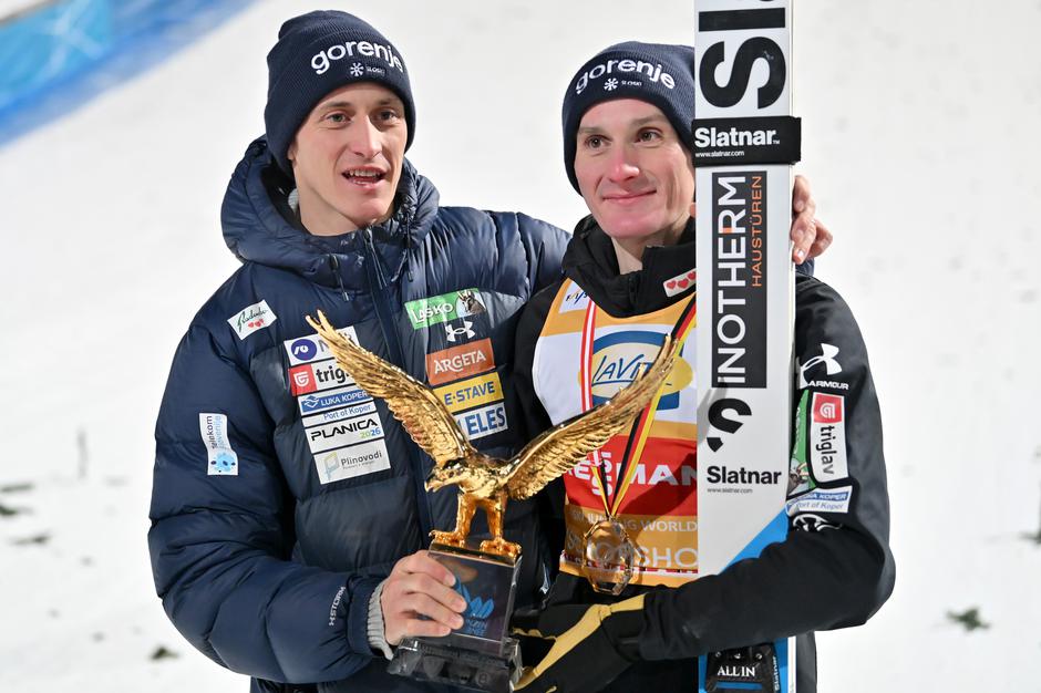 Brata Peter in Domen Prevc | Avtor: Profimedia