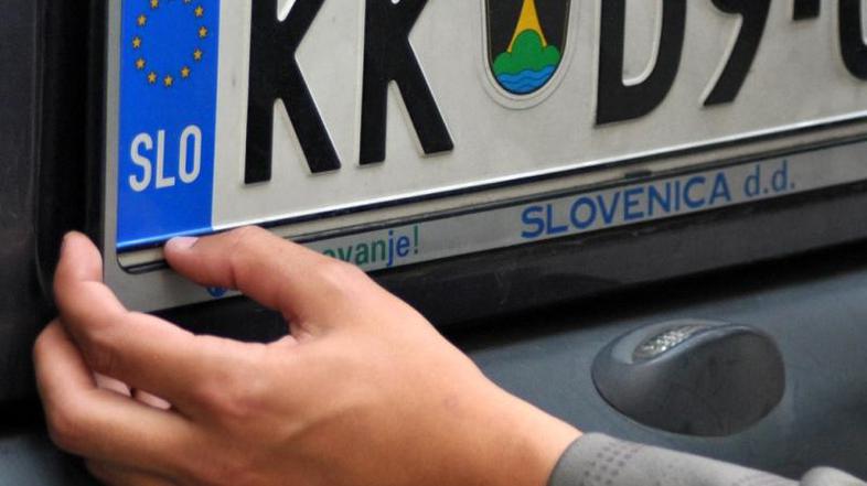 Lastniki večih vozil iste kategorije so po sedanji ureditvi primorani registrira