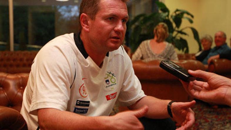 Selektorja Matjaža Keka veseli, da lahko z nogometaši razmišlja o uvrstitvi na S