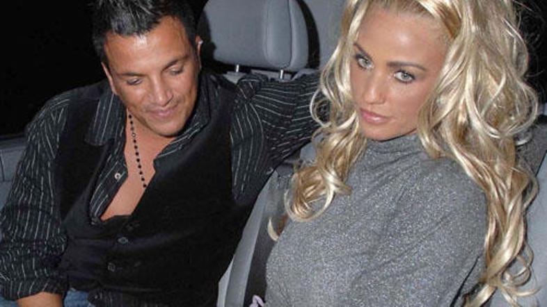 Čeprav Jordan ne bo več imela umetnih prsi, bo pa vsaj bogatejša.