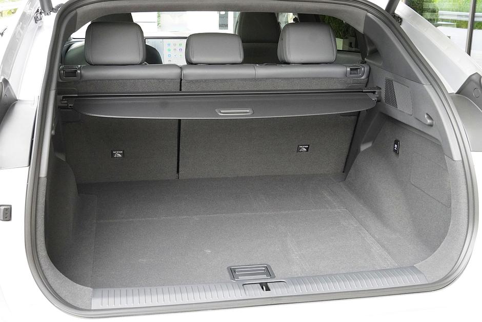 Xpeng G6 in G9 | Avtor: Matija_Janežič