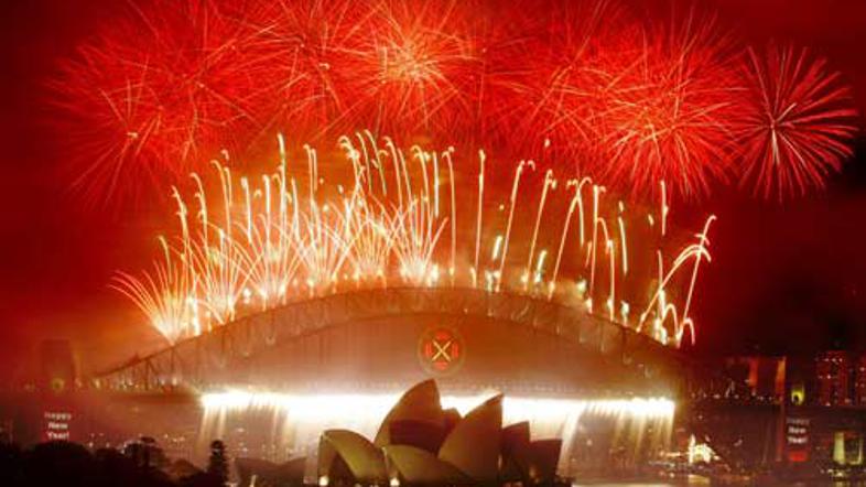 Medtem ko so v Sydneyu gledali najrazkošnejši ognjemet doslej, so se mu v Bruslj
