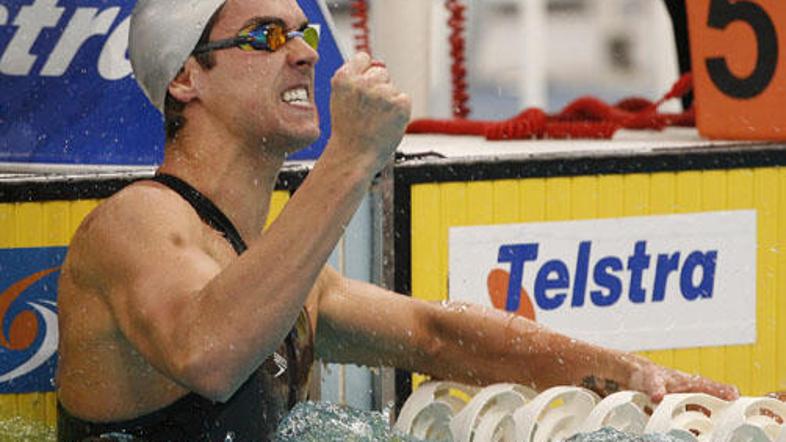 Sullivan je izboljšal svoj en dan star rekord.