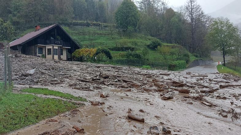 plazovi v Baški Grapi Koritnica