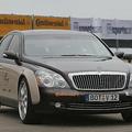 Maybach ni samo ultra udoben, za svojih 5,7 metrov je tudi ultra hiter.