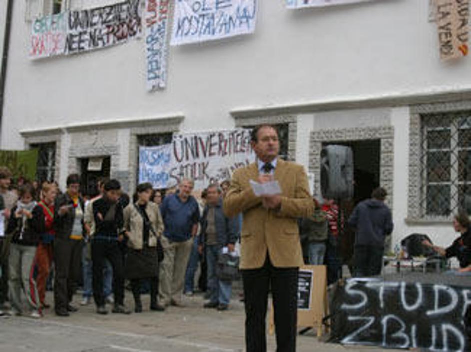 Po besedah Rada Bohinca je v demokratični družbi na voljo le še javno izražanje 