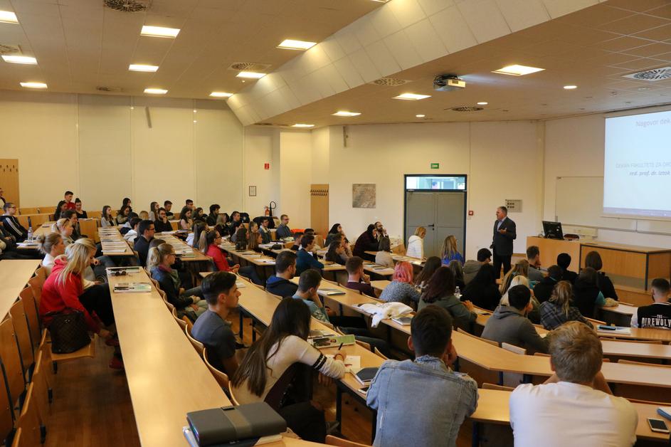 Fakulteta za organizacijske vede