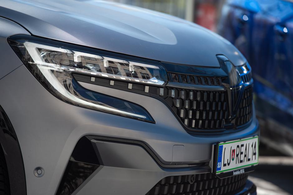 Renault austral in Hella Saturnus Slovenija | Avtor: Anže Petkovšek