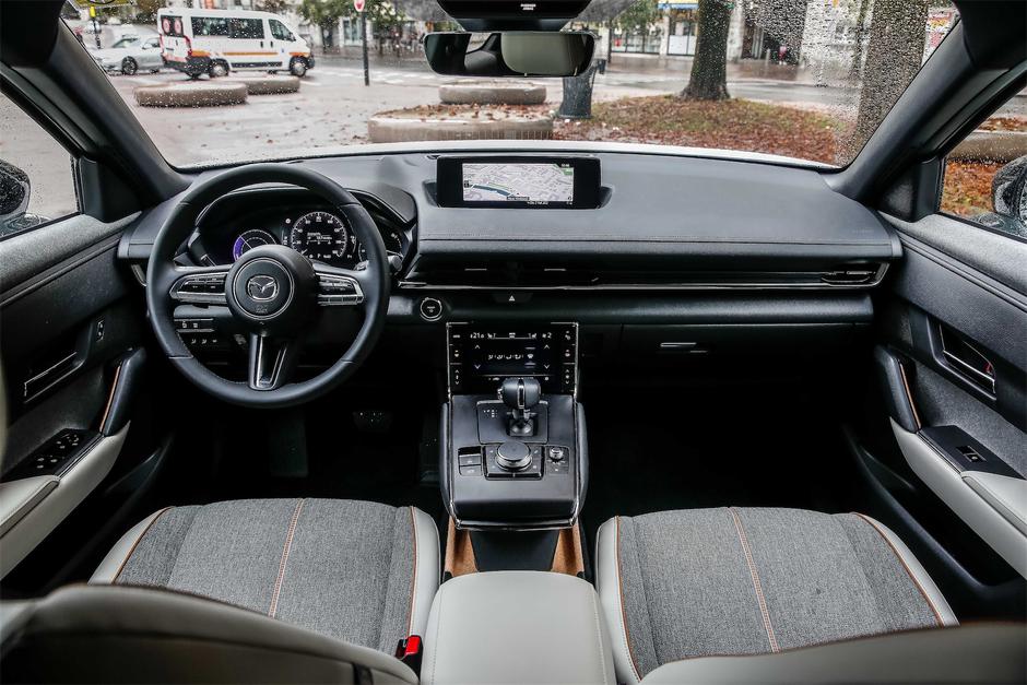 Mazda MX-30 | Avtor: Saša Despot