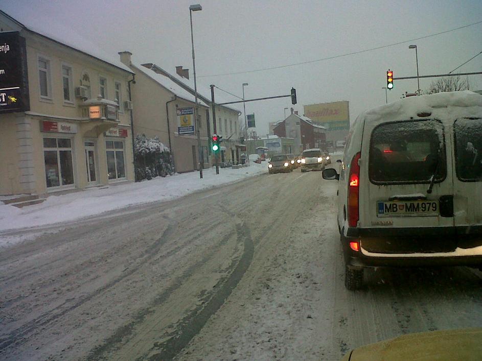 Snežne razmere v Mariboru.