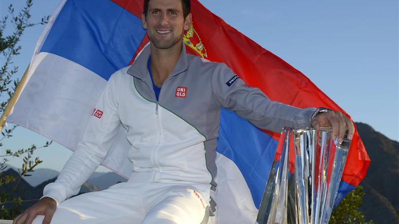 Djoković Đoković Indian Wells finale ATP Masters pokal trofeja