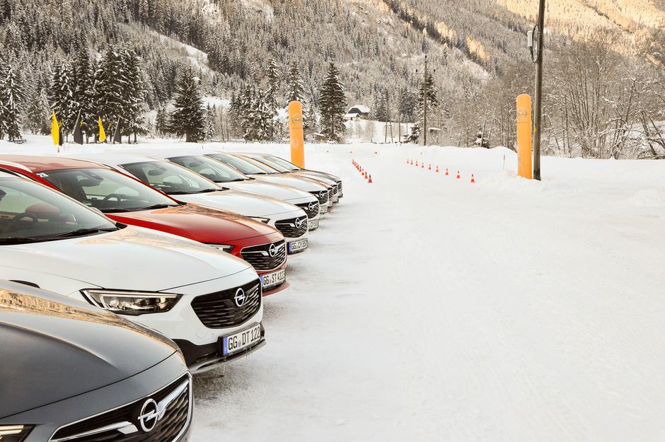 Opel trening zimske vožnje | Avtor: Andrej Leban