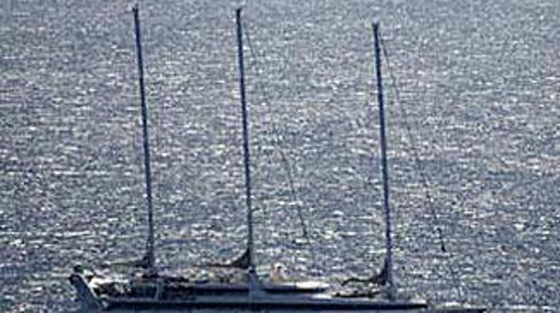 Na križarki na srečo ni bilo nobenih turistov, ampak le člani posadke.