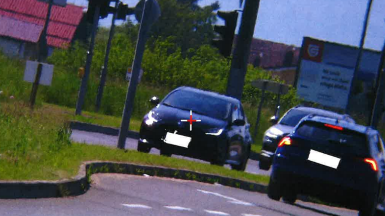 Prehitra vožnja, radar