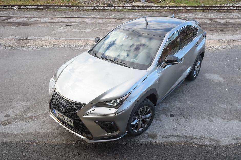 Lexus NX 300h | Avtor: Anže Petkovšek