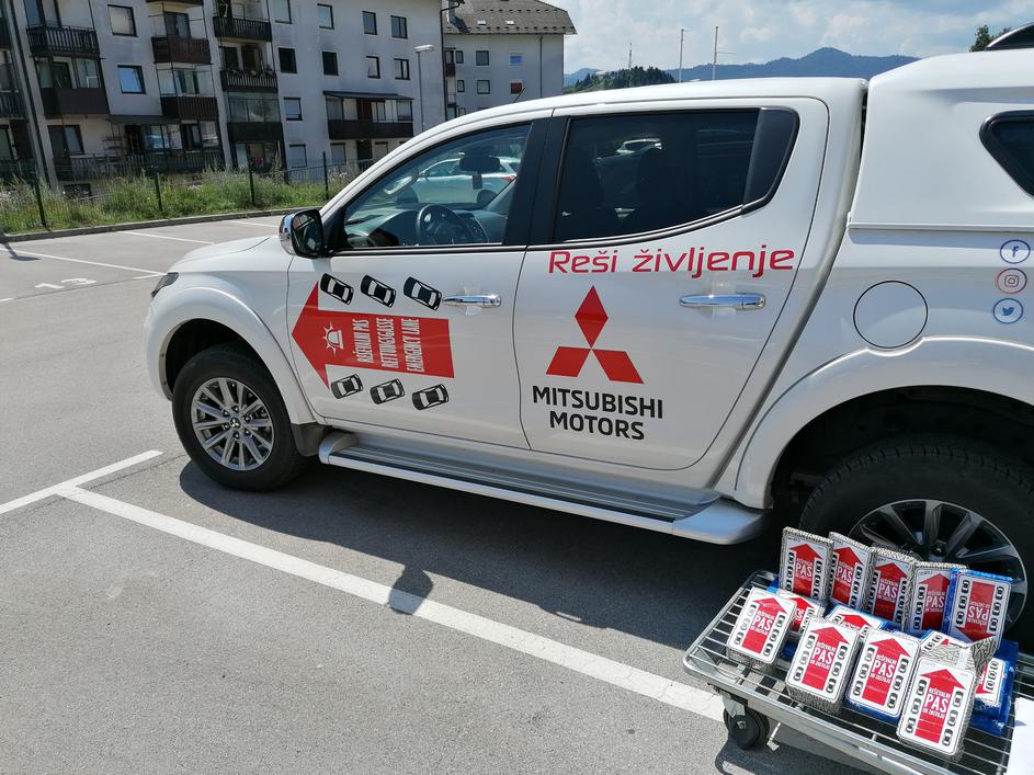 Zavod reševalni pas