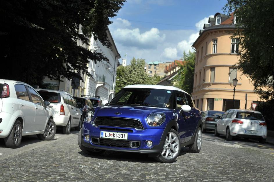 Mini paceman