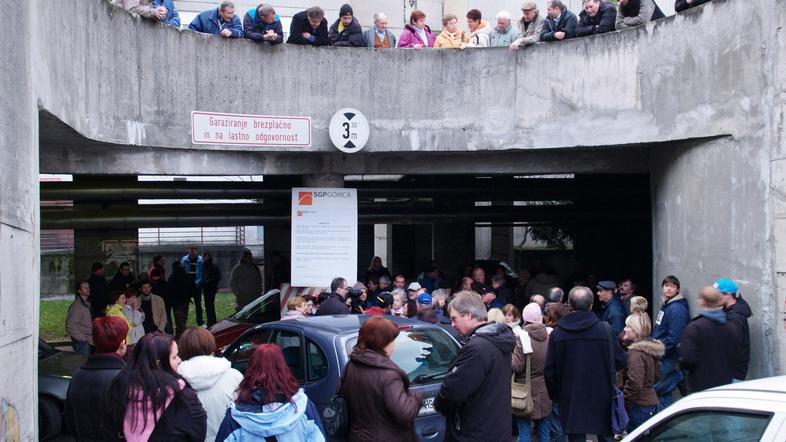 Spor med občino in prebivalci ter družbo SGP se je januarja lani vrtel okrog upo