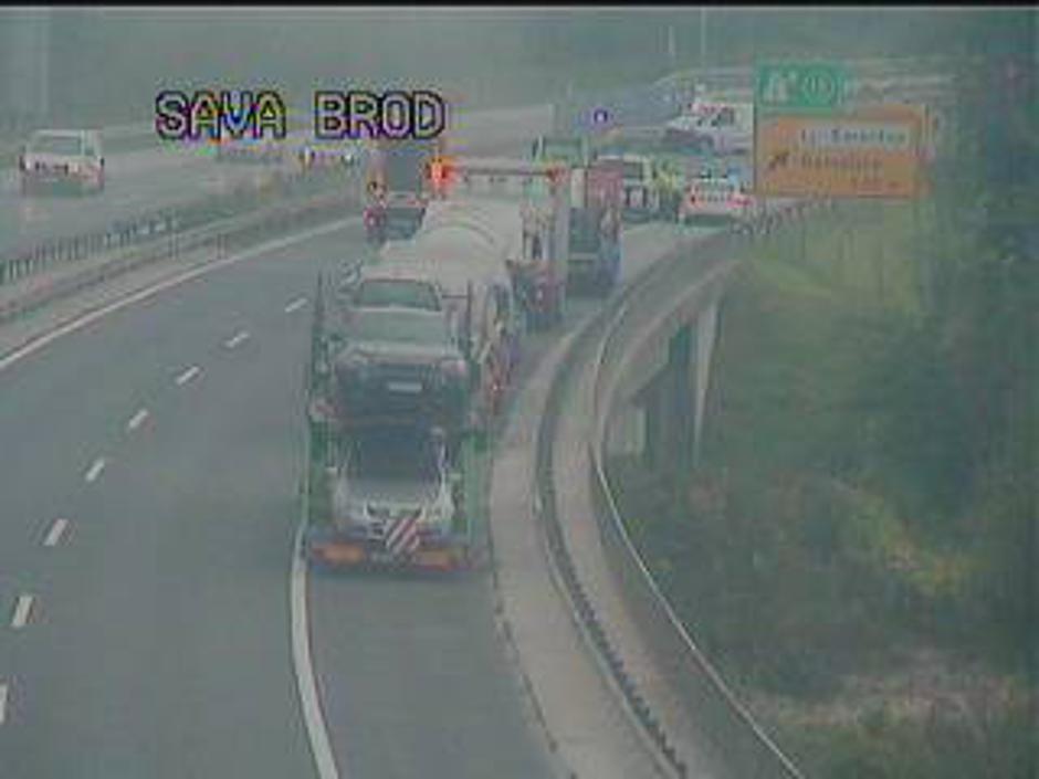 Nesreča | Avtor: Prometno-informacijski center