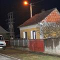 Policisti so v pogoreli hiši odkrili trupli Ruže Letić in njene hčerke Ružice.