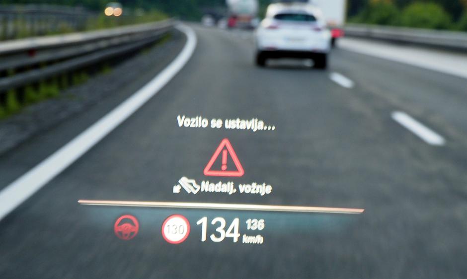 BMW iX 40 | Avtor: Matija_Janežič