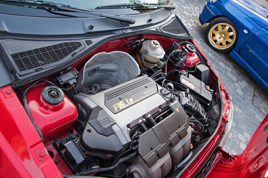 renault, renault clio, renault clio williams, renault clio 16v, renault sport, rs | Avtor: Renault Roadcrew