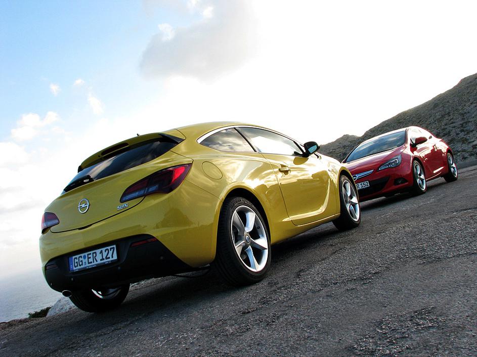 Opel astra GTC