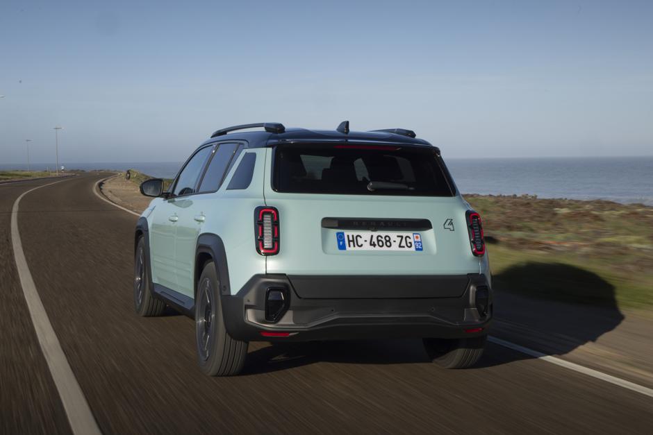 Renault 4 | Avtor: Renault