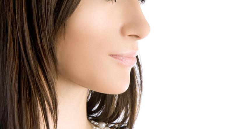 Se prihodnost ravnih las skriva v tabletki? (Foto: Shutterstock)